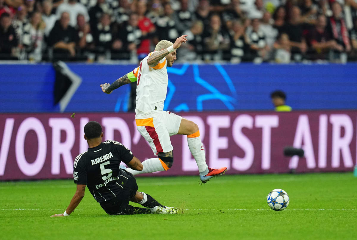 亚博体育-达蒂斯压哨绝杀，帮助南特队在法甲比赛中逆袭取胜(铁血骑警的主创团队)